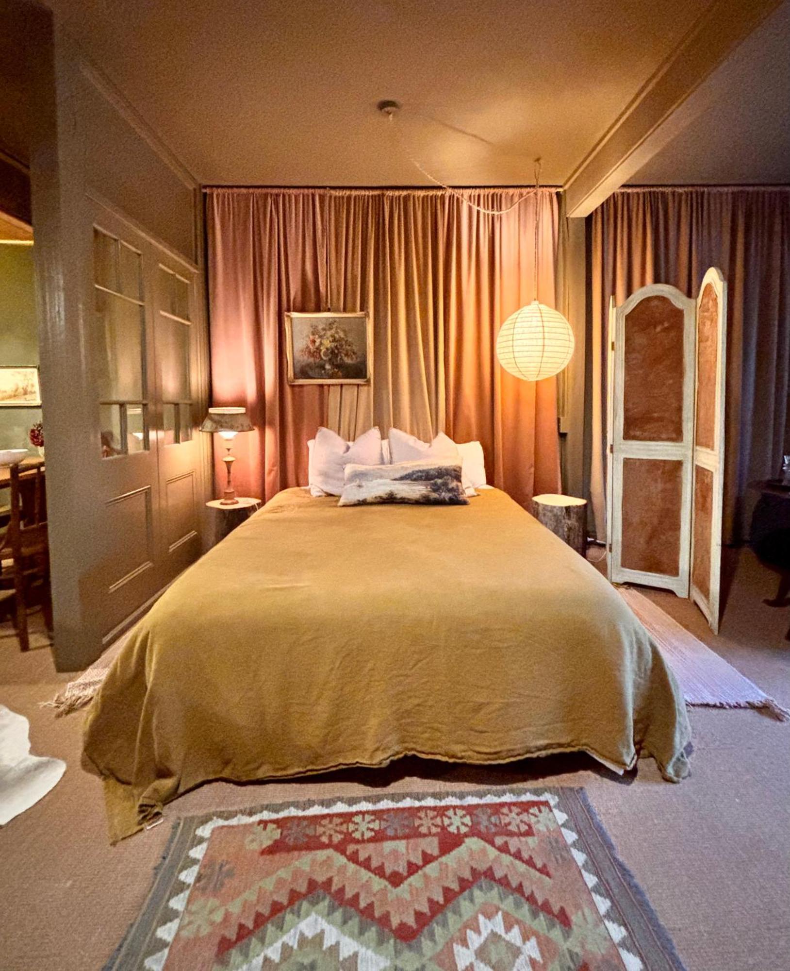 The Quarters Hotel Strahan Kültér fotó